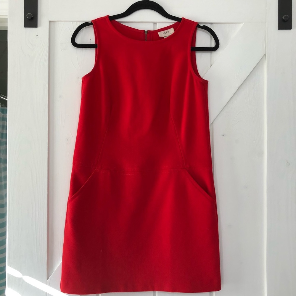 Red Loft Dress with Pockets!